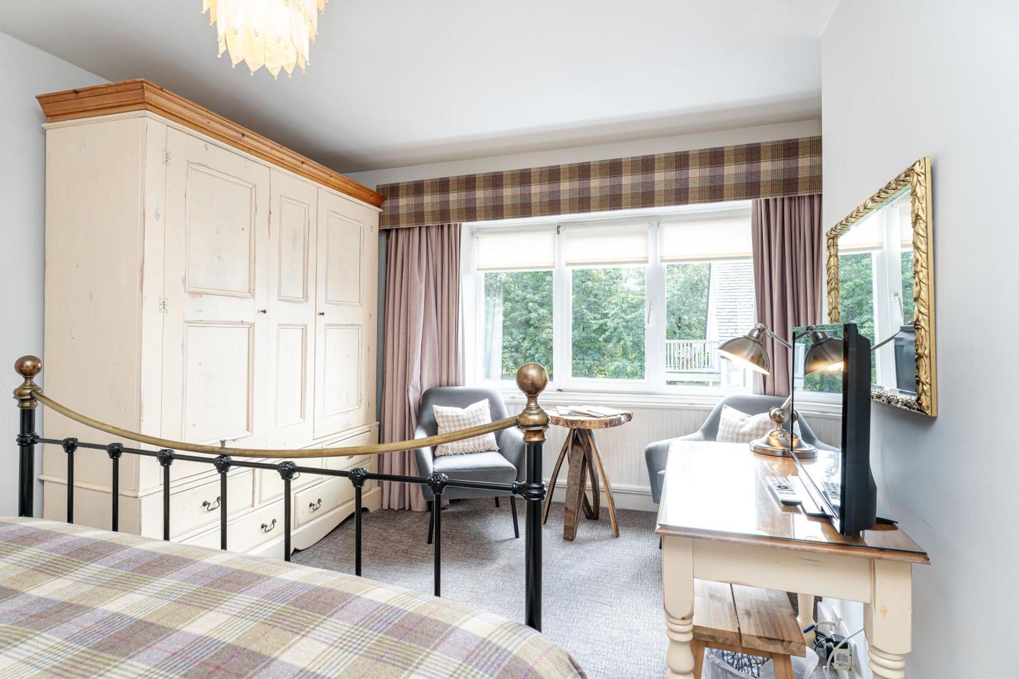 Отель Sandown House Нэрн Экстерьер фото