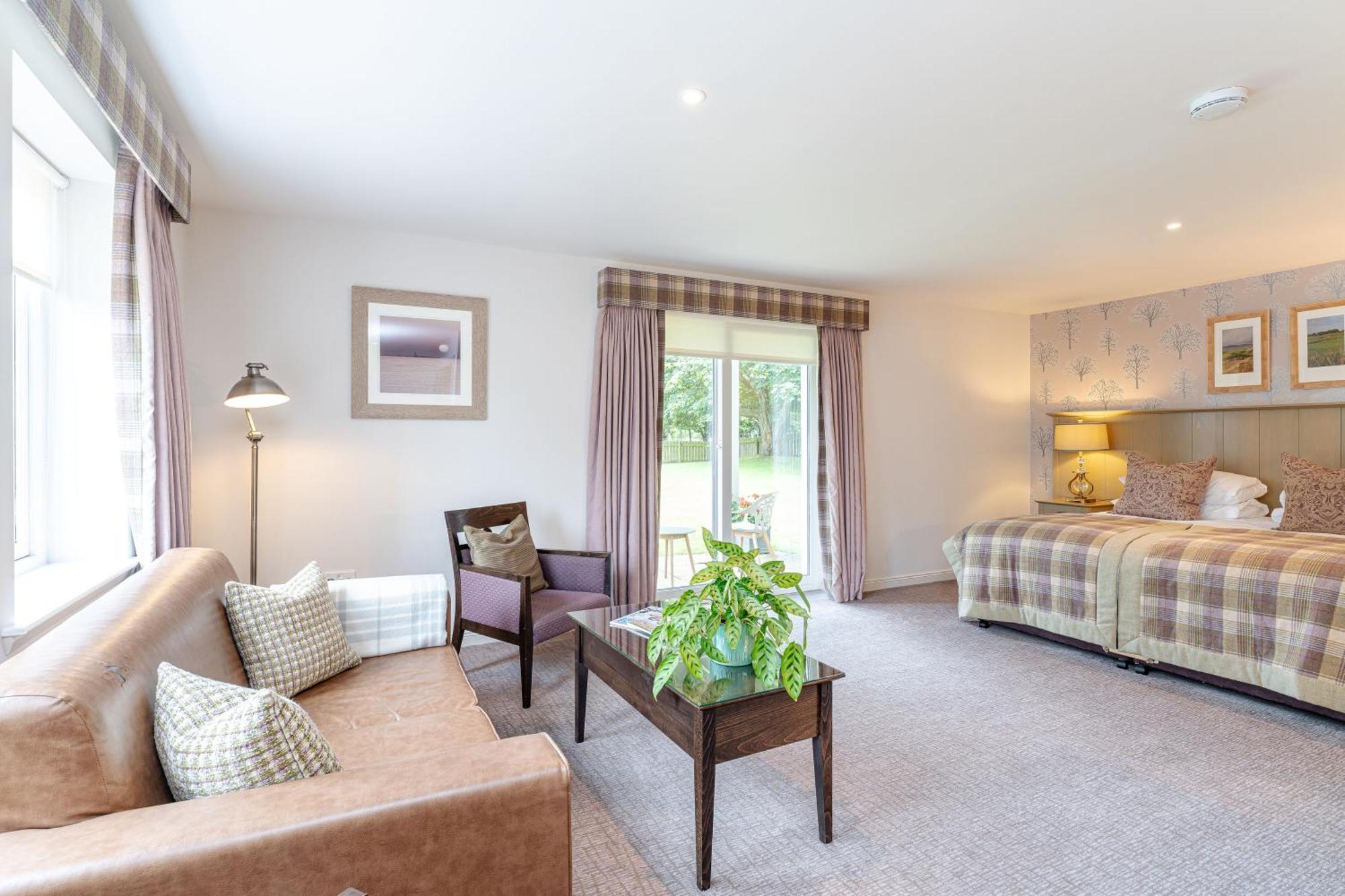 Отель Sandown House Нэрн Экстерьер фото